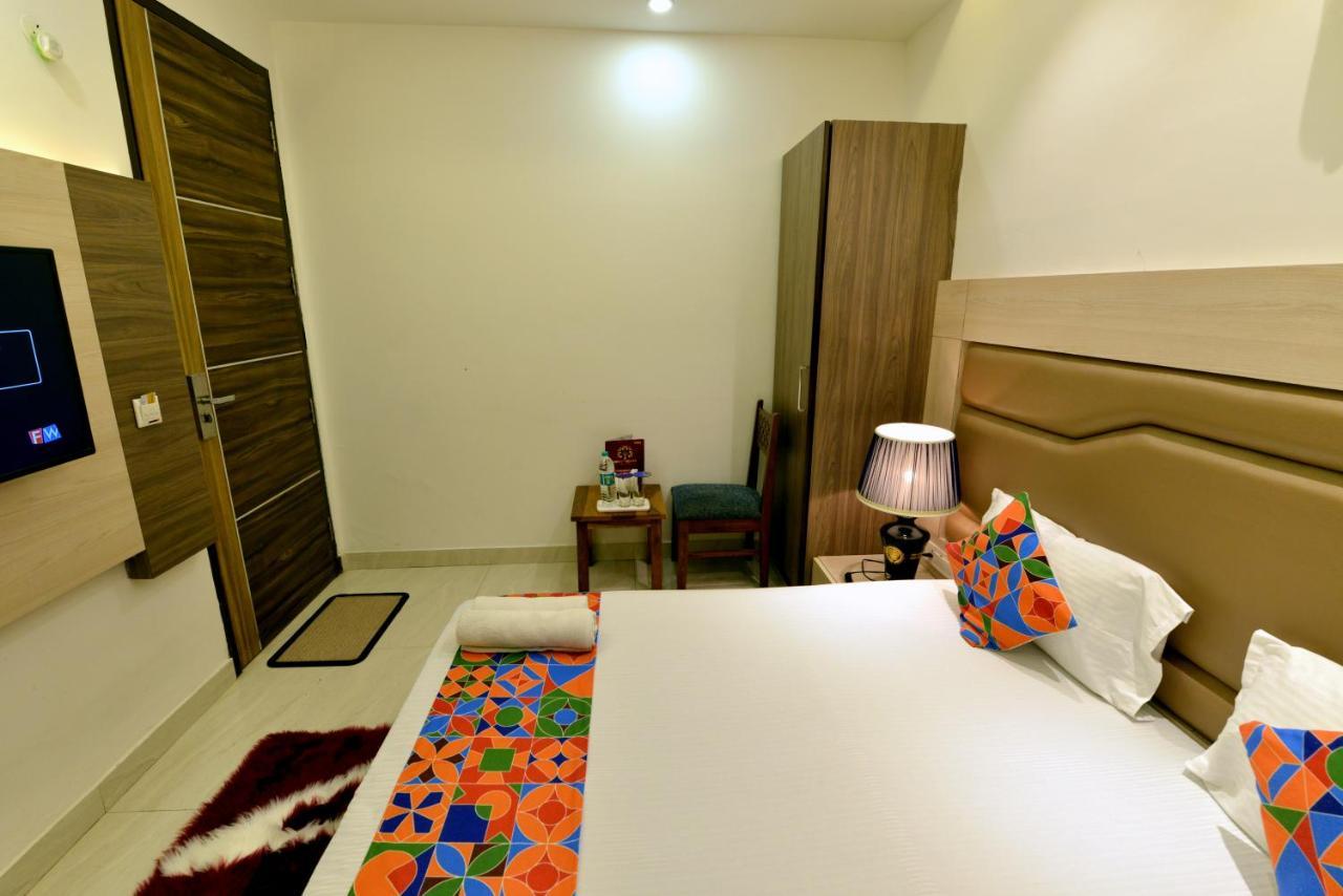 Hotel The Yellow Nayagaon Exterior foto